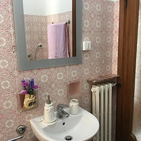 La Casa Del Pescatore By Portofinovacanze Apartment Rapallo